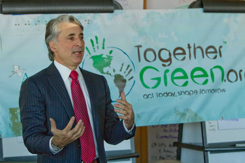 IMG_6491 President of National Audubon Society David Yarno… Flickr