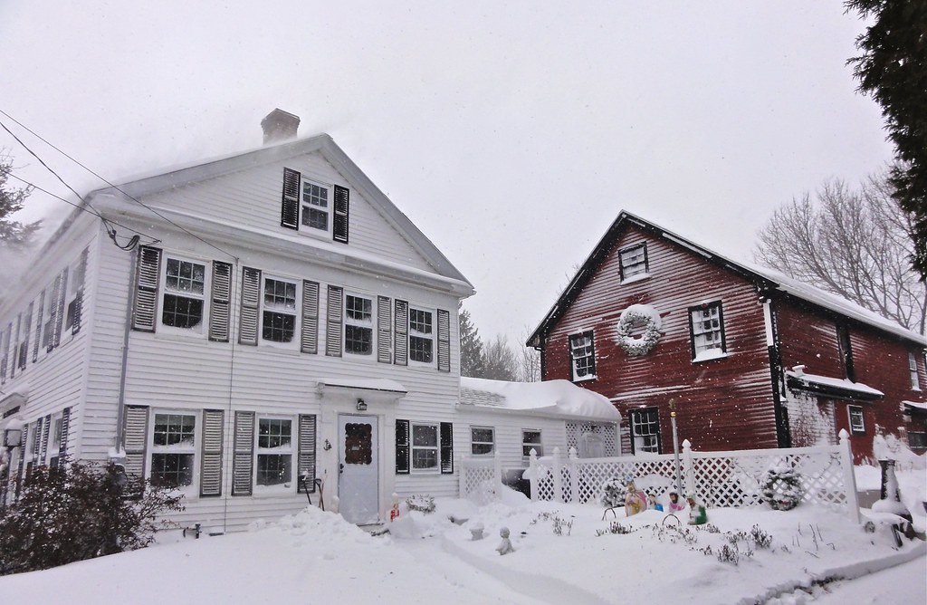 Blizzard, December 27, 2010Groveland, MA Snow blowing off… Flickr