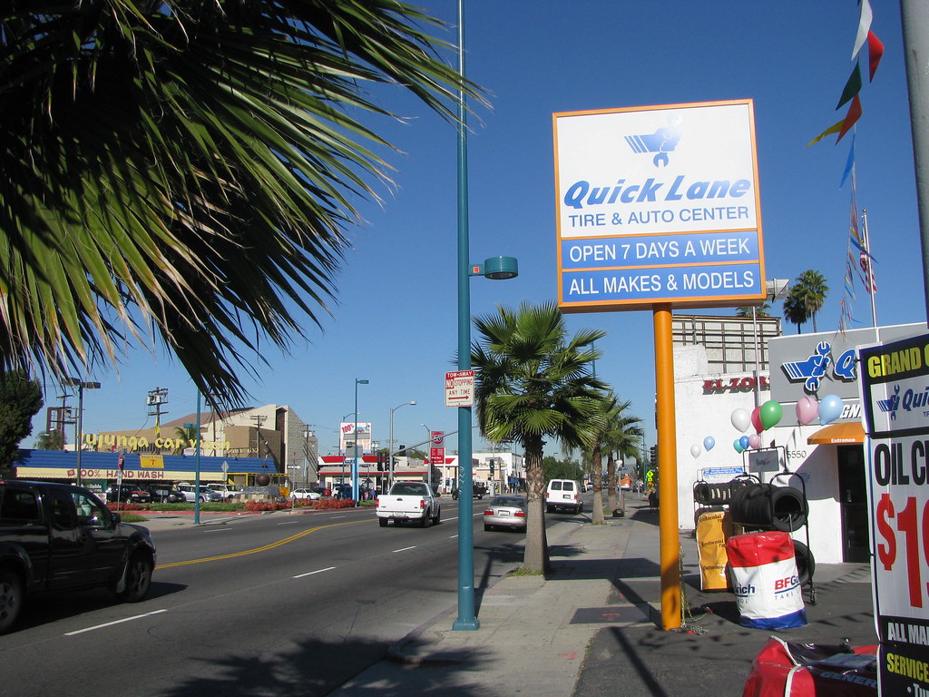 Scheibless scene Former Earl Scheib location on Lankershi… Flickr