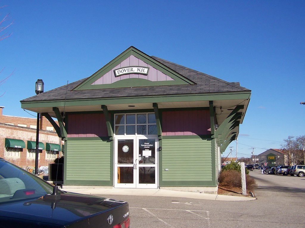 Dover Station Amtrak Dover, NH Lisa McCauley Flickr
