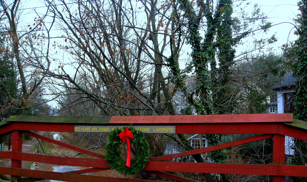 Delaware Canal & house in New Hope, PA monicaflick Flickr