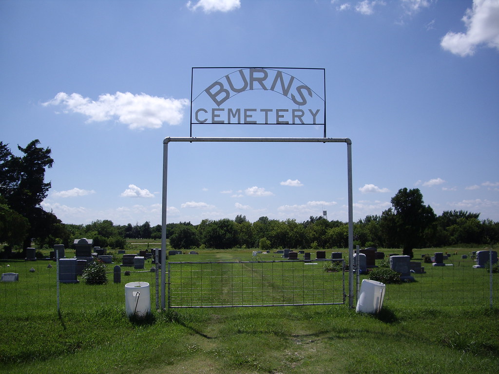IMGP0266 Burns Cemetery. E of Burns, Kansas, USA. Photo by… Flickr