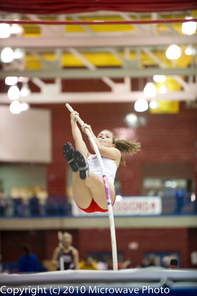 NCAA Pole Vault SVSU Holiday Classic, December 3, 2010 Keith DeLong