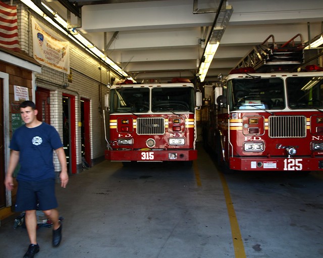 E315 FDNY Firehouse Engine 315 & Ladder 125, Hillcrest, Queens, New