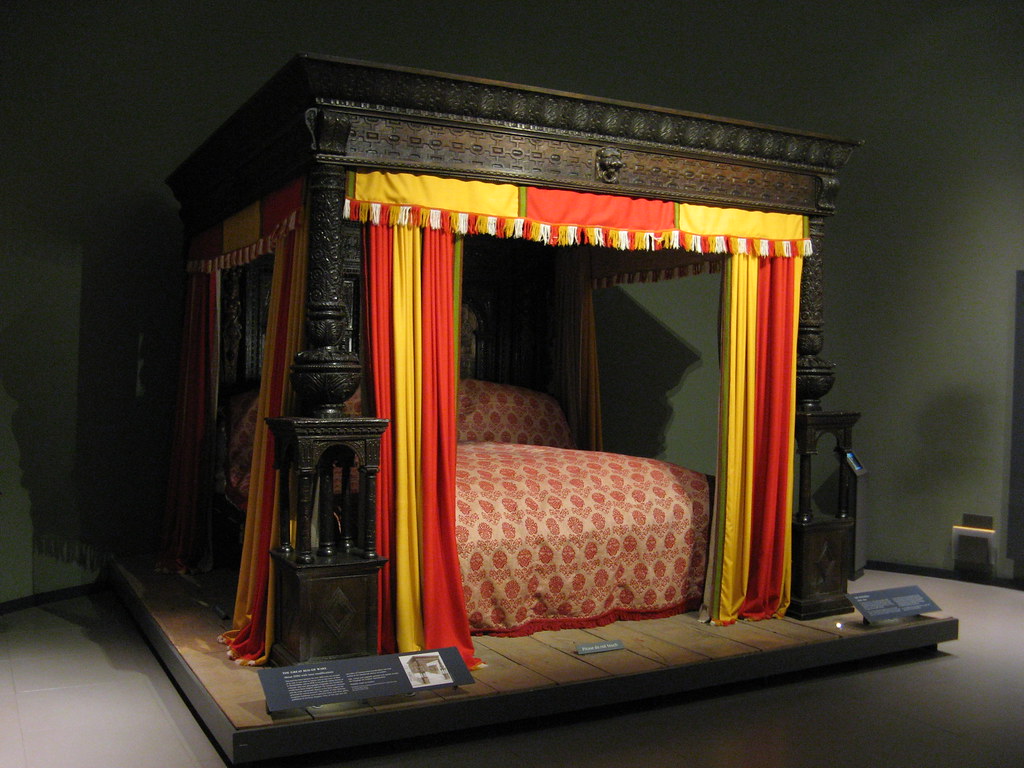 20101212 Great Bed of Ware The Great Bed of Ware, reno… Flickr