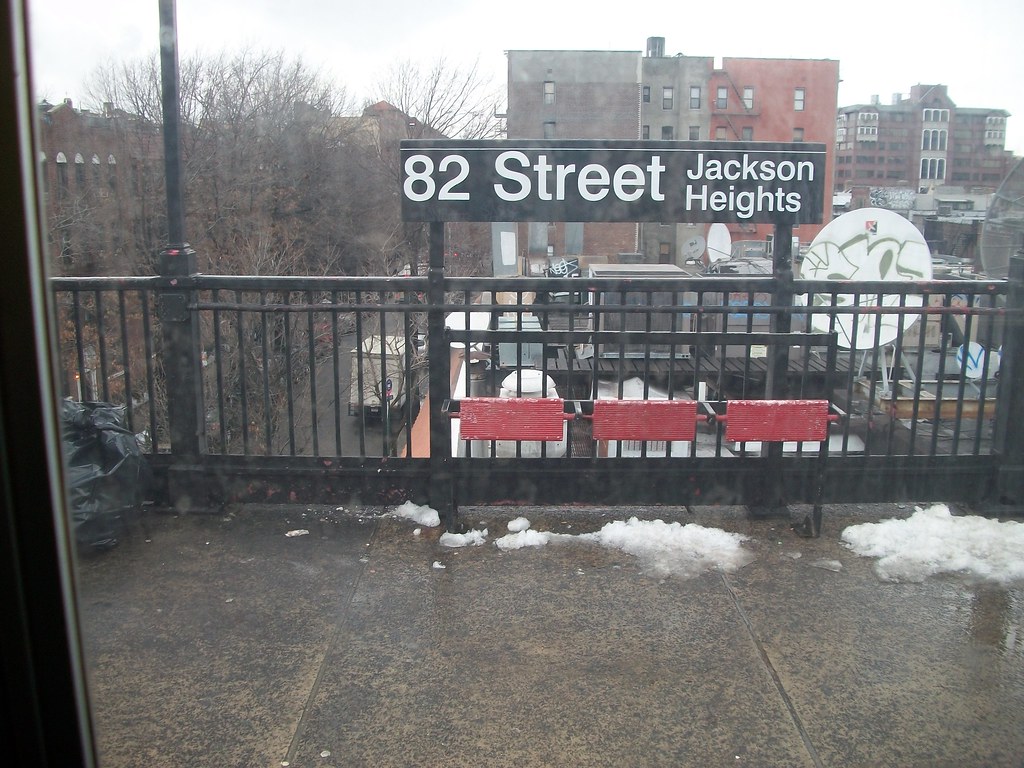 82nd Street Jackson Heights Subway Train 7 Jackson Heights… Flickr