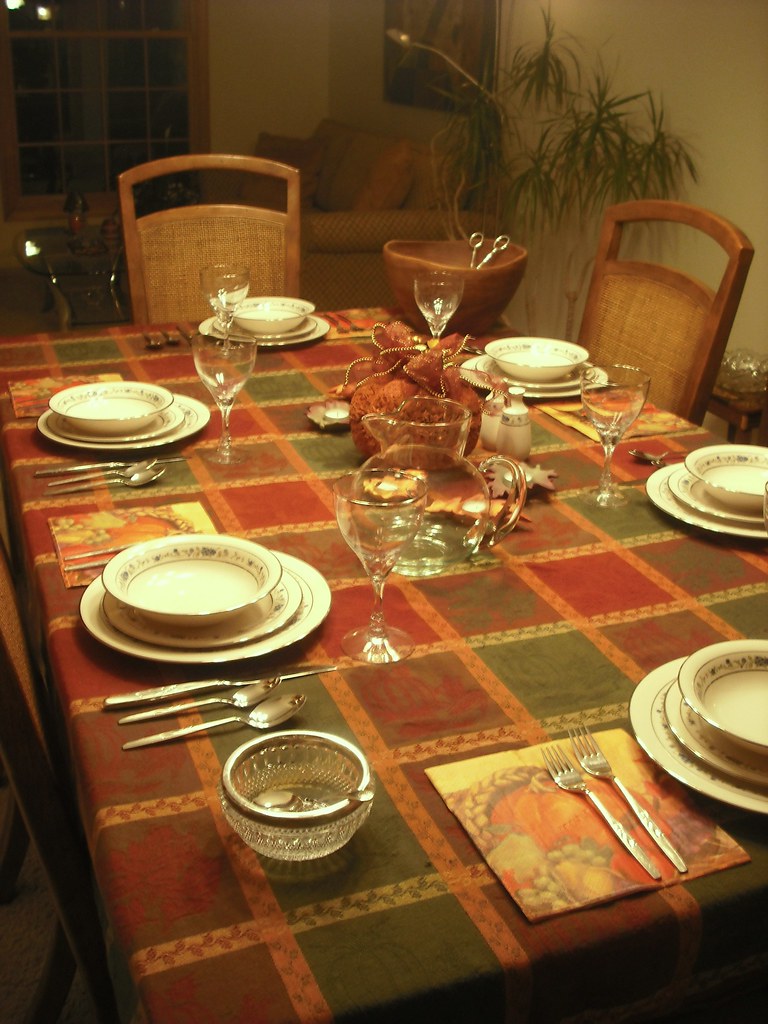 Day 324 Dining Room Table November 20, 2010 We have a … Flickr