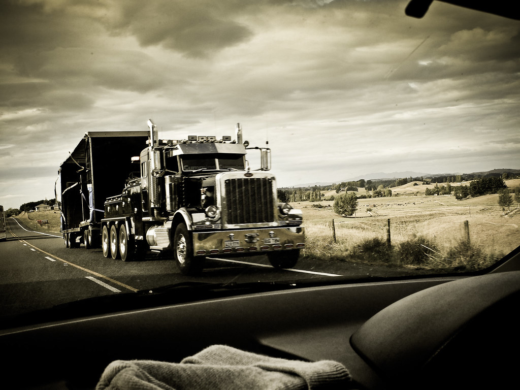 DAT truck. CaptainCoolMonkey Flickr