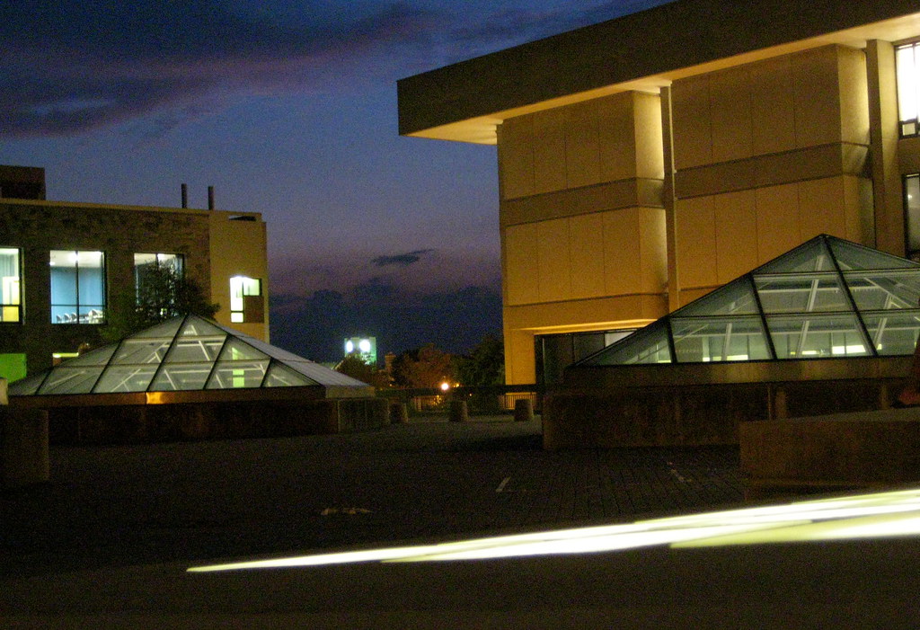 Cowgill Hall, Virginia Tech Michael Kulikowski Flickr