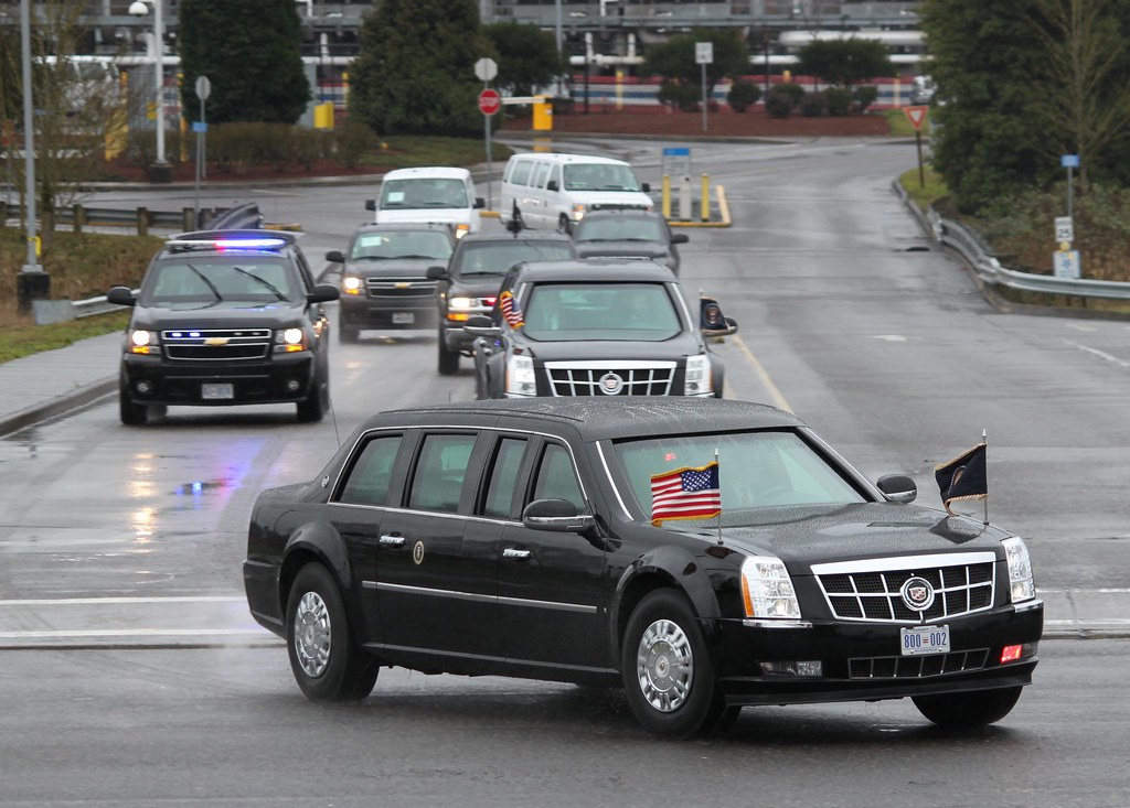 motorcade at Intel President Obama's motorcade leaving Int… Flickr