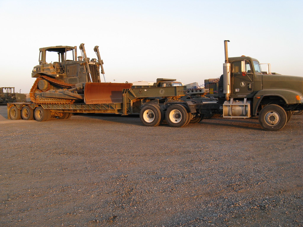 200708 Kuwait Camp Moreell Cat Dealer Flickr