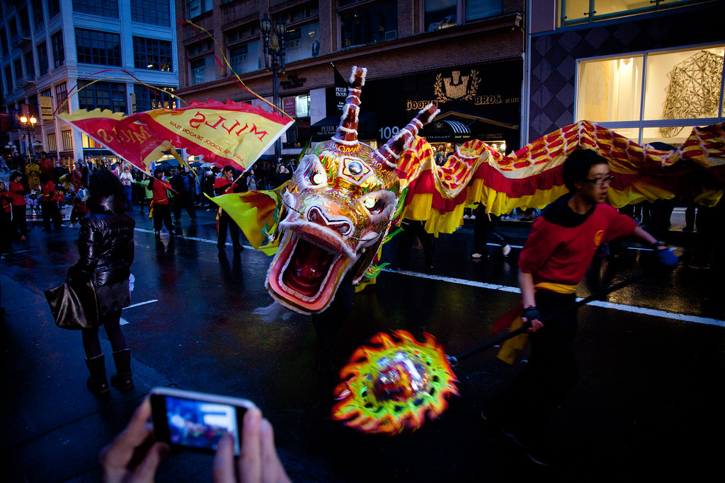 new year's dragon chinatown, san francisco Ed Schipul Flickr