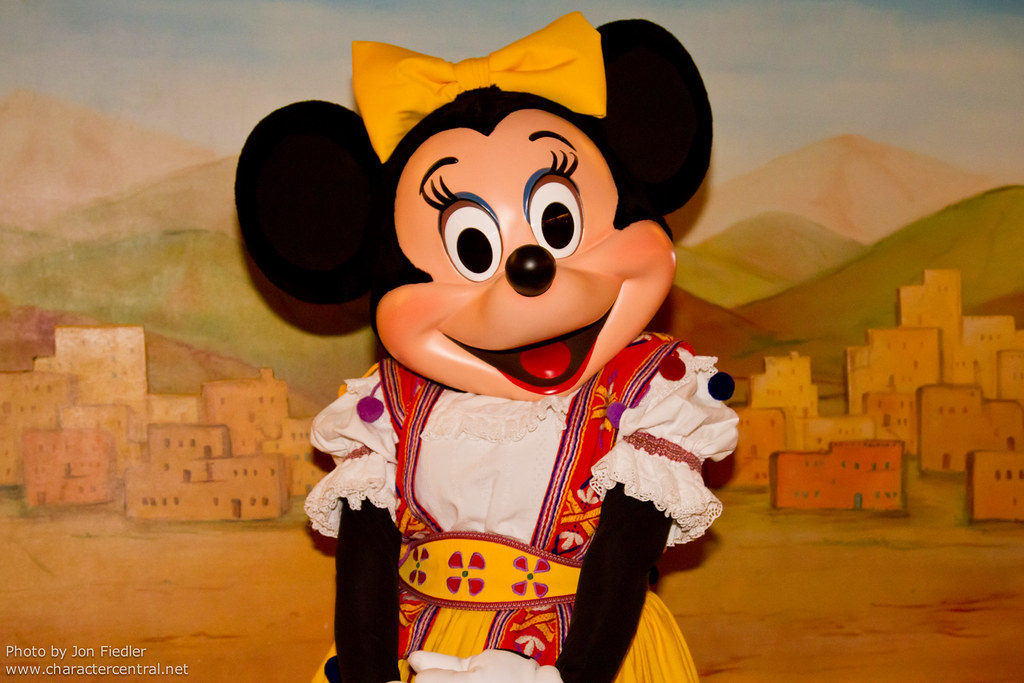 DLP Feb 2011 Meeting Mexican Minnie at Disney's Hotel Sa… Flickr