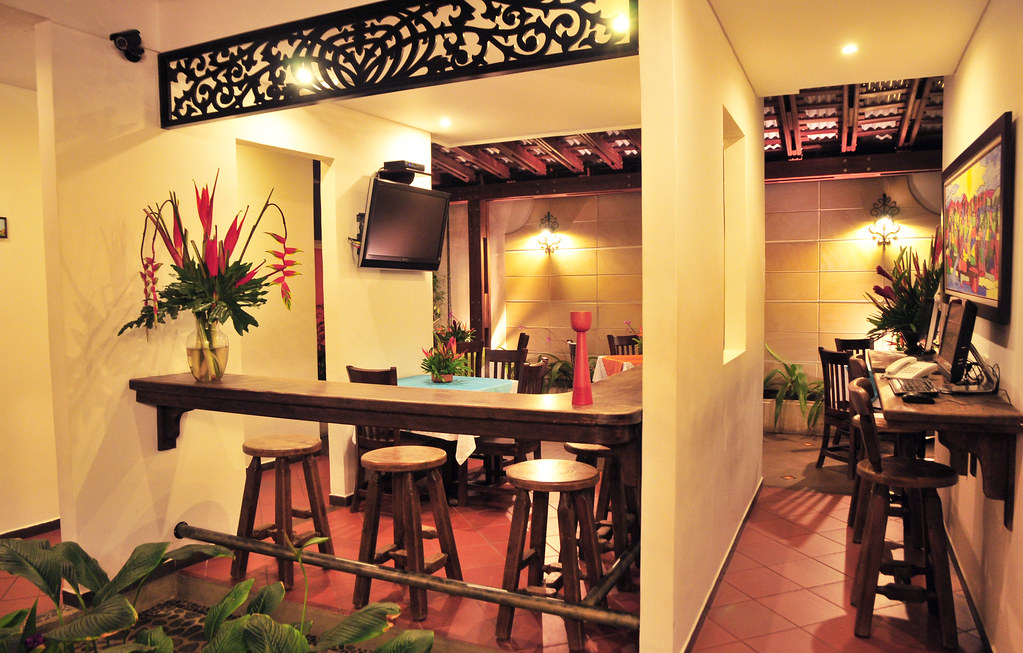 HOTEL BOUTIQUE SAN ANTONIO. Interior rico en contraste de … Flickr