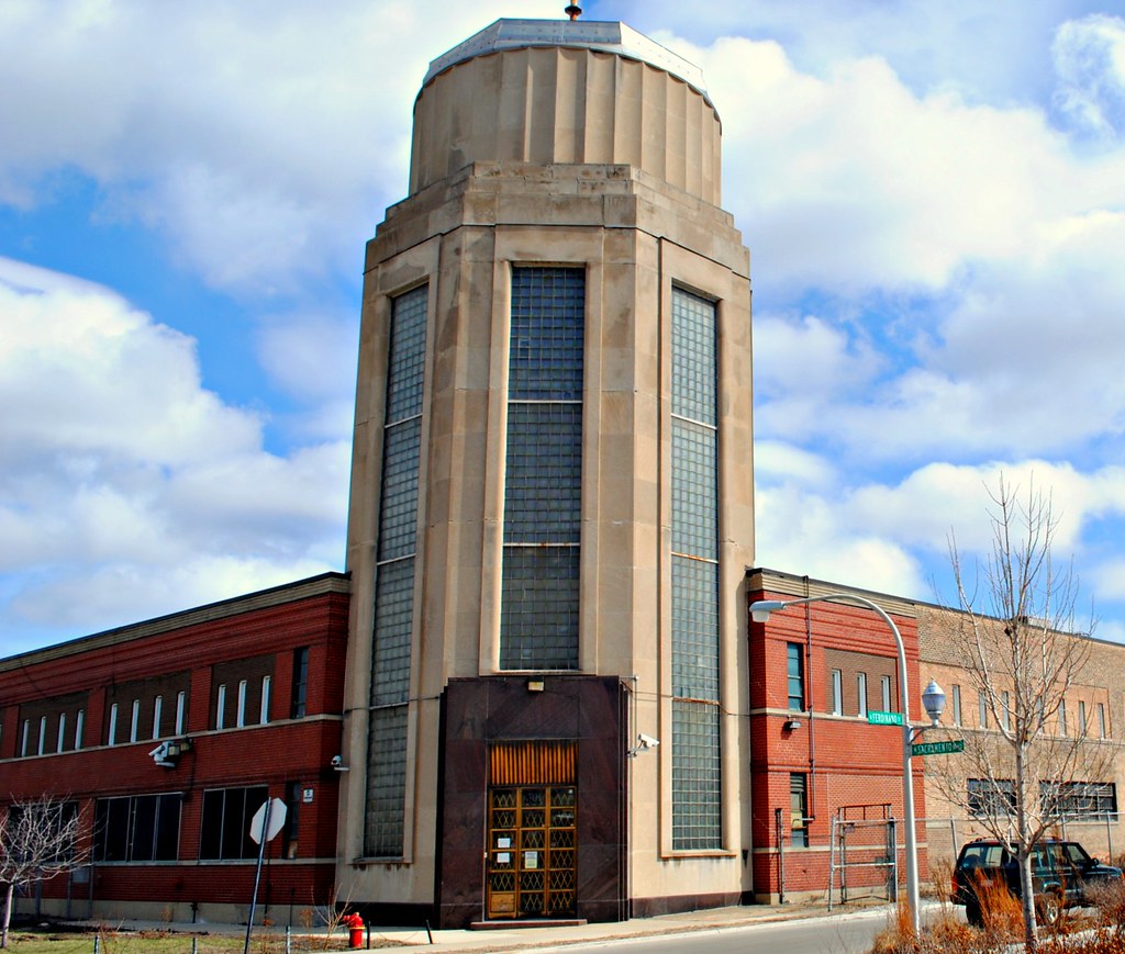 Former central headquarters of Kraft Foods 501 N. Sacramen… Flickr