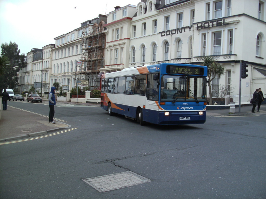 32447, Belgrave Road, Torquay, 08/03/11 Hitachi hdc1491e Les Eddy