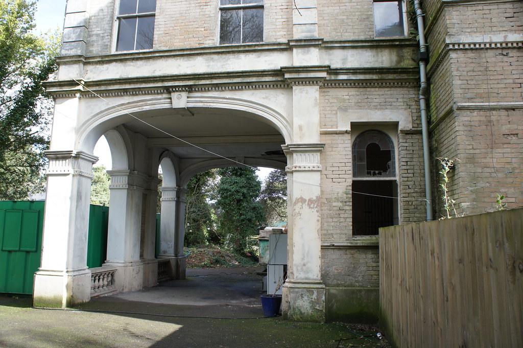 Radcliffe Court (formerly Wilderton), 51 Manor Road, Bourn… Flickr