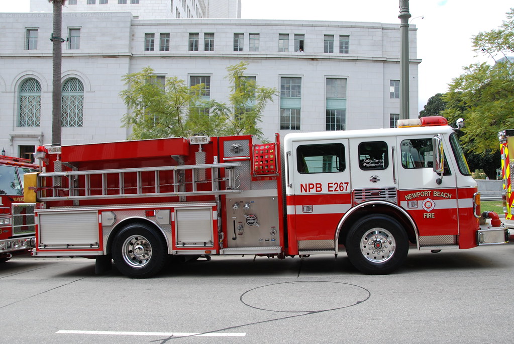 NEWPORT BEACH FIRE DEPARTMENT (NPB) ENGINE 267 Navymailman Flickr