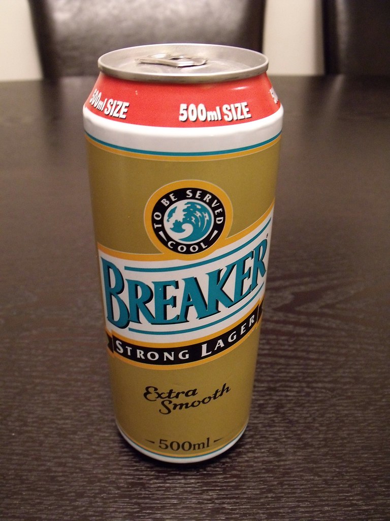 Breaker (Coors UK), Strong Lager, England 4.8 pale yellow… Flickr