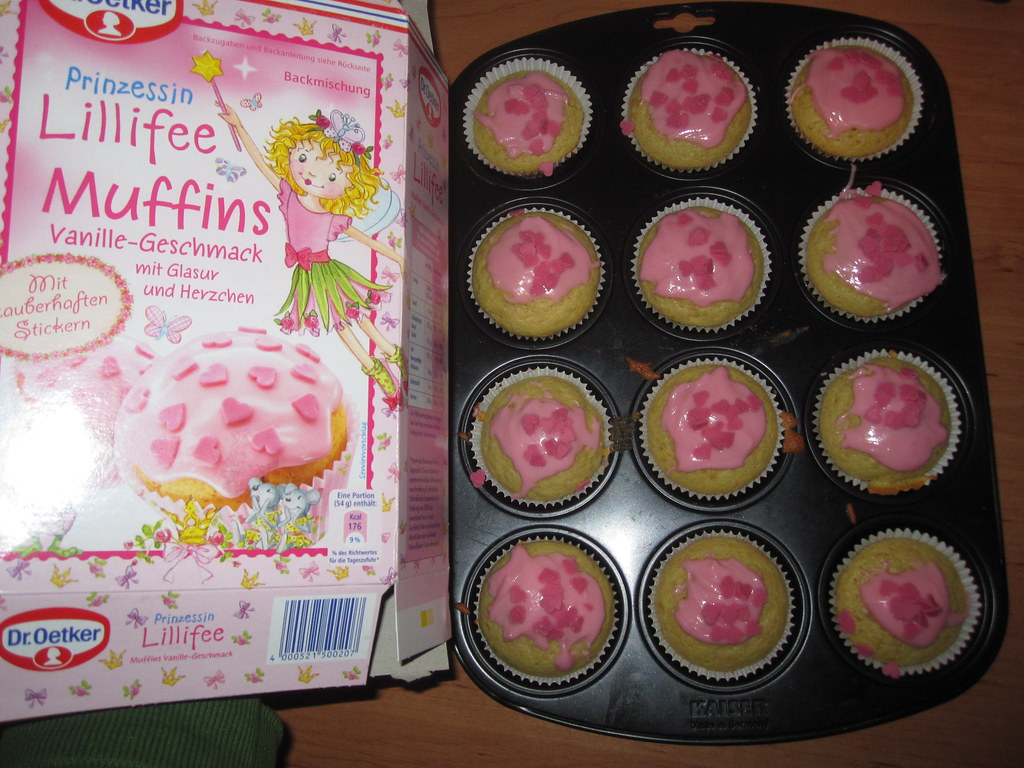Dr Oetker Prinzession Lillifee Muffins a photo on Flickriver