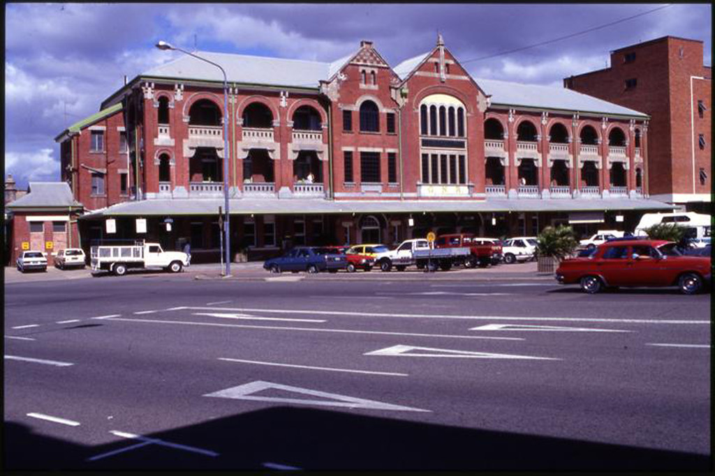 Townsville Railway Station, View from North The establishm… Flickr