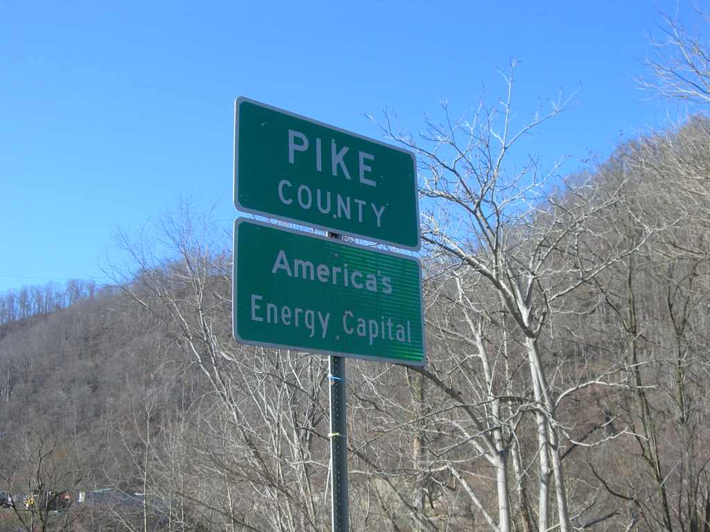 Pike County Line KY Hwy 194 at Freeburn at the WV state li… Jimmy