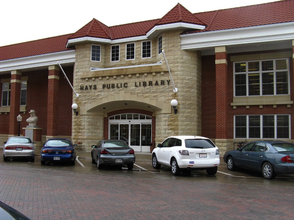 Hays, Kansas This modern library, opened in 2004, has an e… Flickr