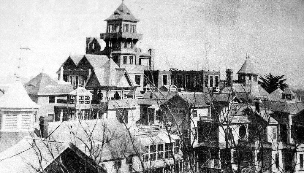 Winchester House Book Picture (36) David Valenzuela Flickr