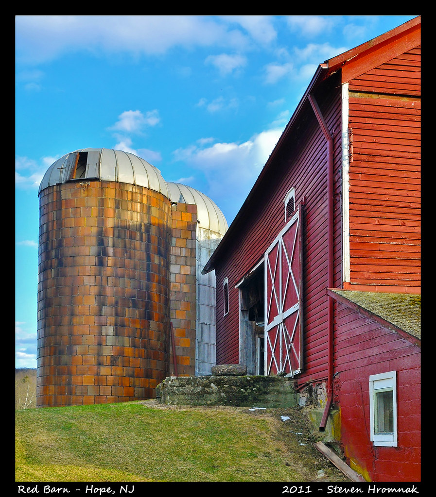 Red Barn Hope, NJ This barn is really any red barn NJ bu… Flickr