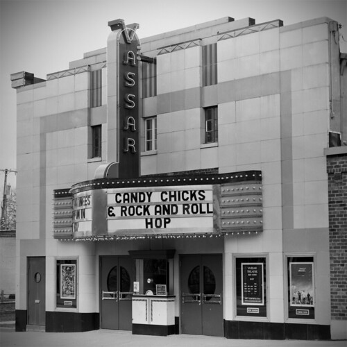 Vassar Theater Vassar Theater Vassar Mi. great look still … Flickr