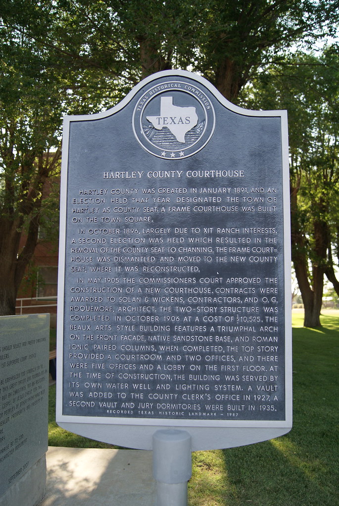 Hartley County Courthouse Hartley County was created in Ja… Flickr
