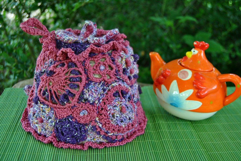 DSC_0005 A freeform crocheted cover for a teapot Elena sempels Flickr
