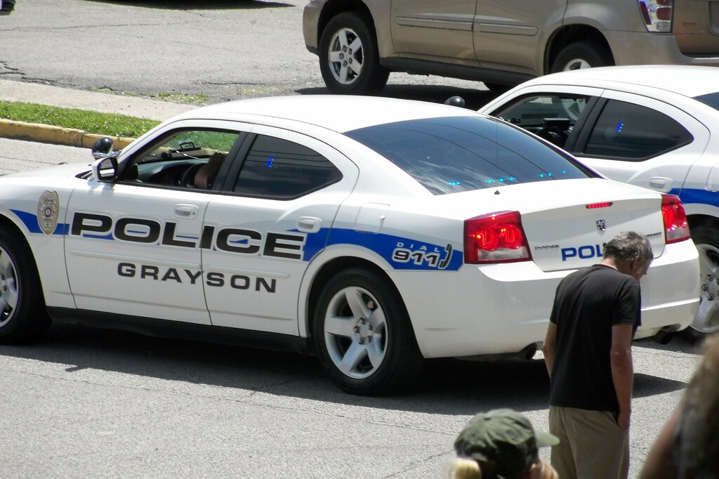 KY City of Grayson Dodge Charger 100_1447 Two new Dodge … Flickr