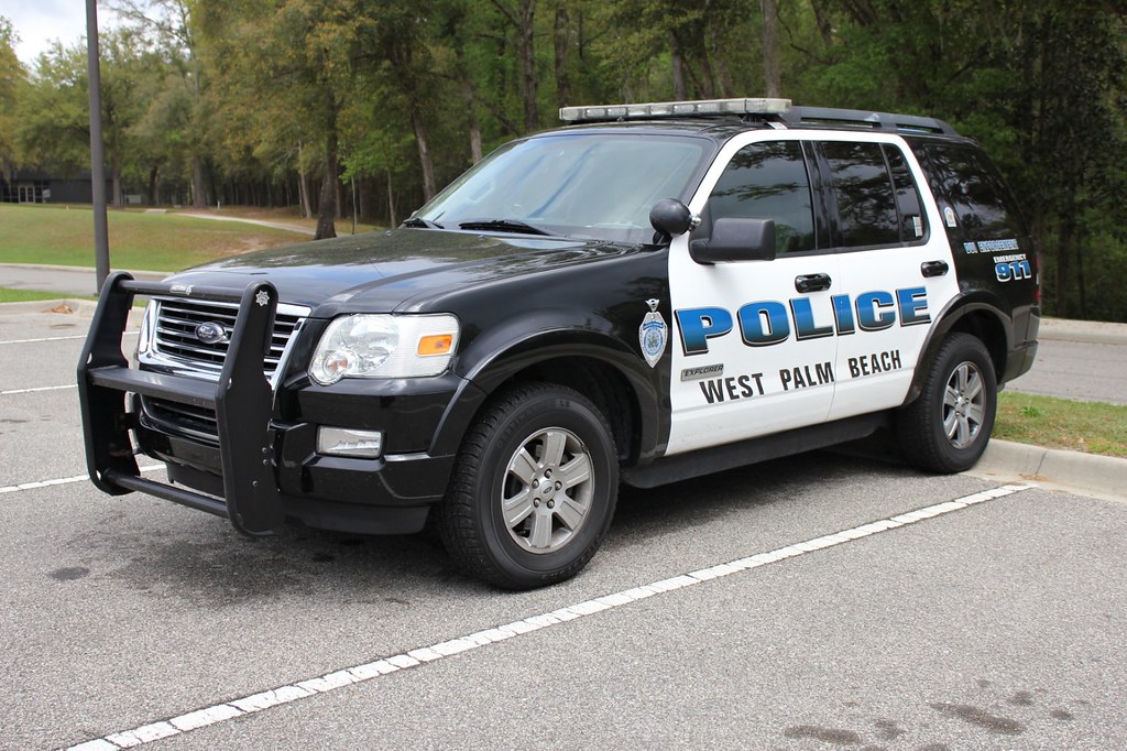 West Palm Beach Police Ford Explorer a photo on Flickriver