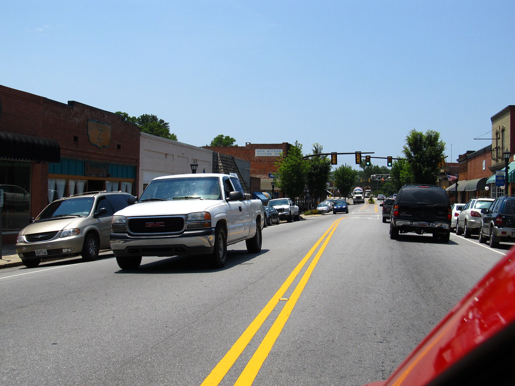 Landrum, South Carolina Landrum is a city in Spartanburg C… Flickr