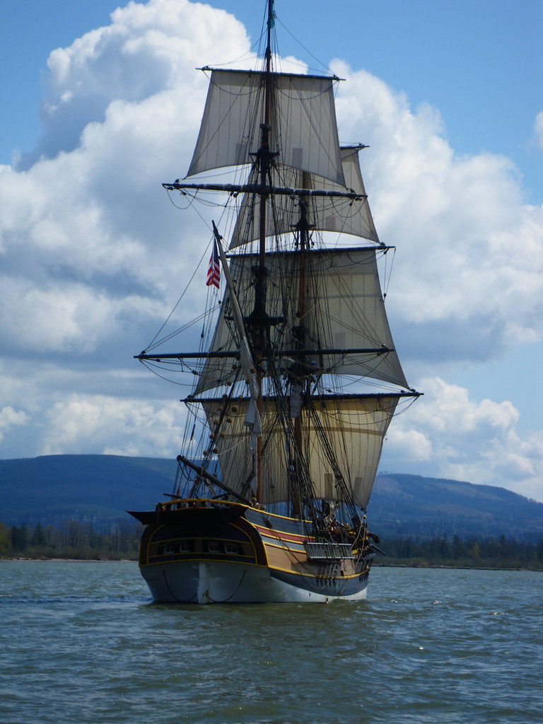 Lady Washington On the Columbia River between Cathlamet an… Flickr