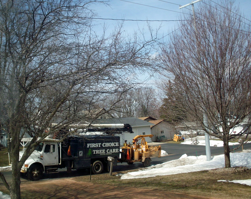 First Choice Tree Care Pulls Up To A Work Site. Mark Flickr