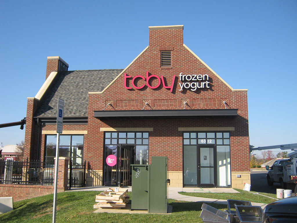 Frozen Yogurt Signage Exterior Frozen Yogurt Signage F… Flickr