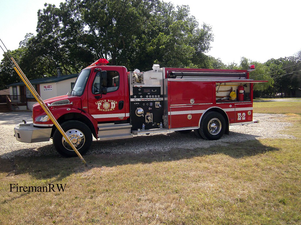 Little RiverAcademy, TX VFD Engine 2 2004 Freightliner/Em… Flickr
