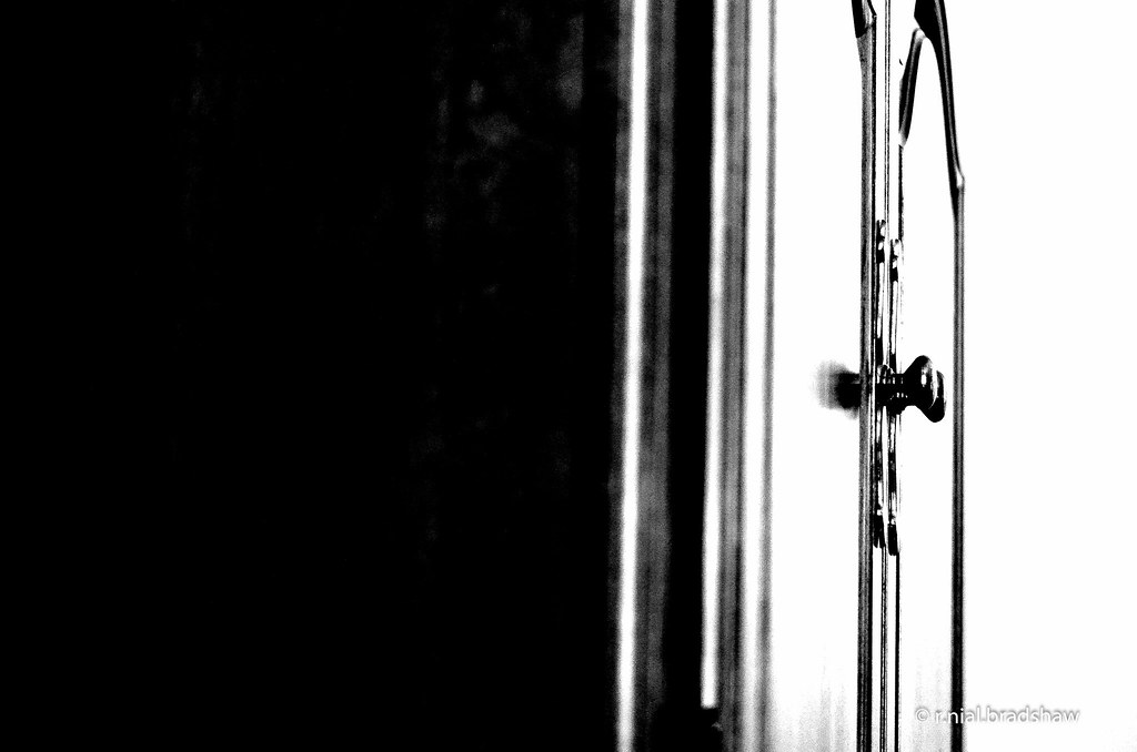 armoiredoorsknobs.jpg 4283 r. nial bradshaw Flickr