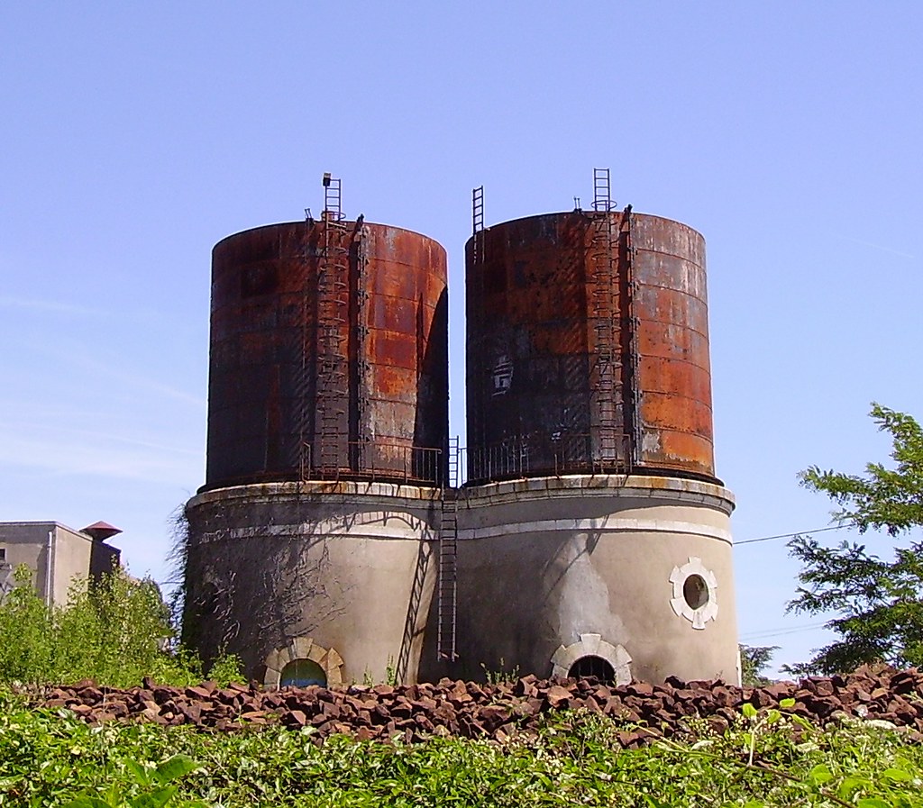 Railway water towers in France Fr Séquence nostalgie. Ch… Flickr
