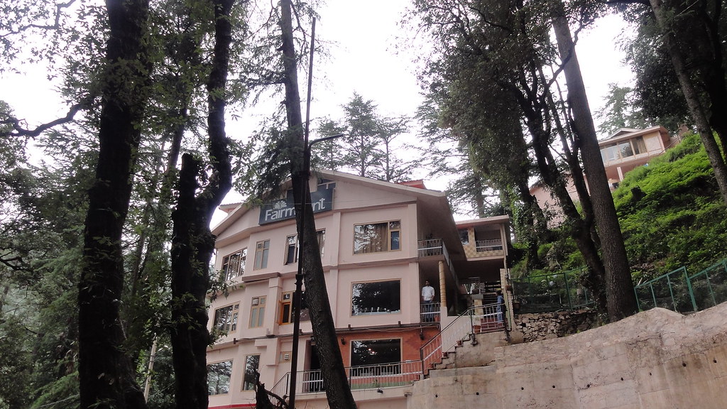 7153772 Hotel Fairmount, More details on Nes… Flickr