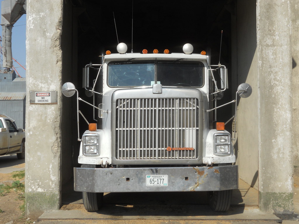 Tight squeeze into the concrete pit in Hoxie Megan Hoxie… All