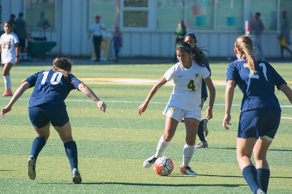 DSC_0203 USF Women's Soccer vs. UC Davis Sept. 18, 2016_… Flickr