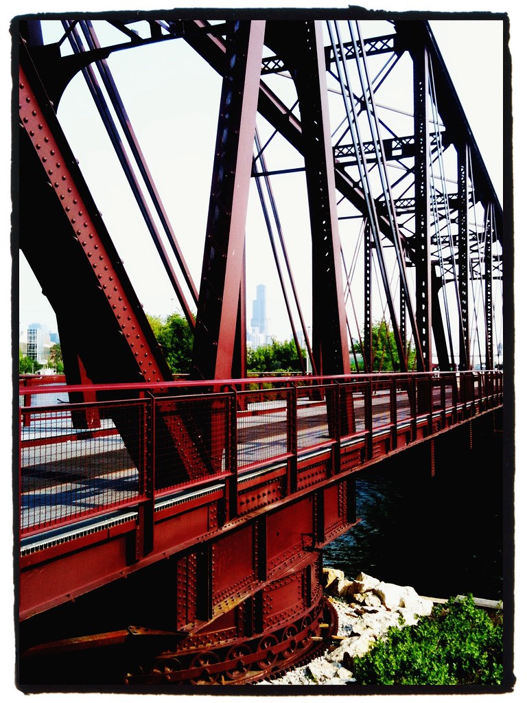 Cherry Street Bridge The Cherry Street bridge in Chicago, … Flickr