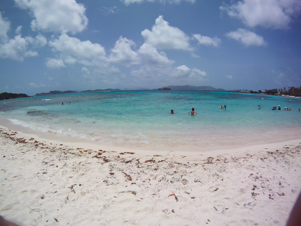 Honeymoon34.jpg Sapphire beach, St Johns bay on the east … Flickr