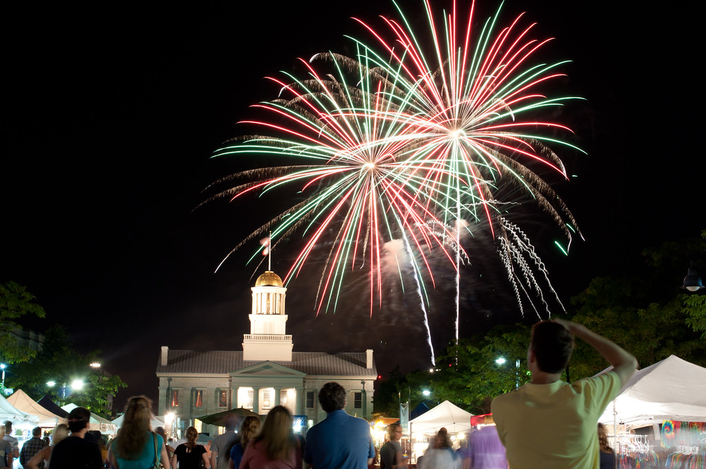 Iowa City Fireworks 2011 Iowa City 2011 07 03 Adrianne Behning Photography Flickr