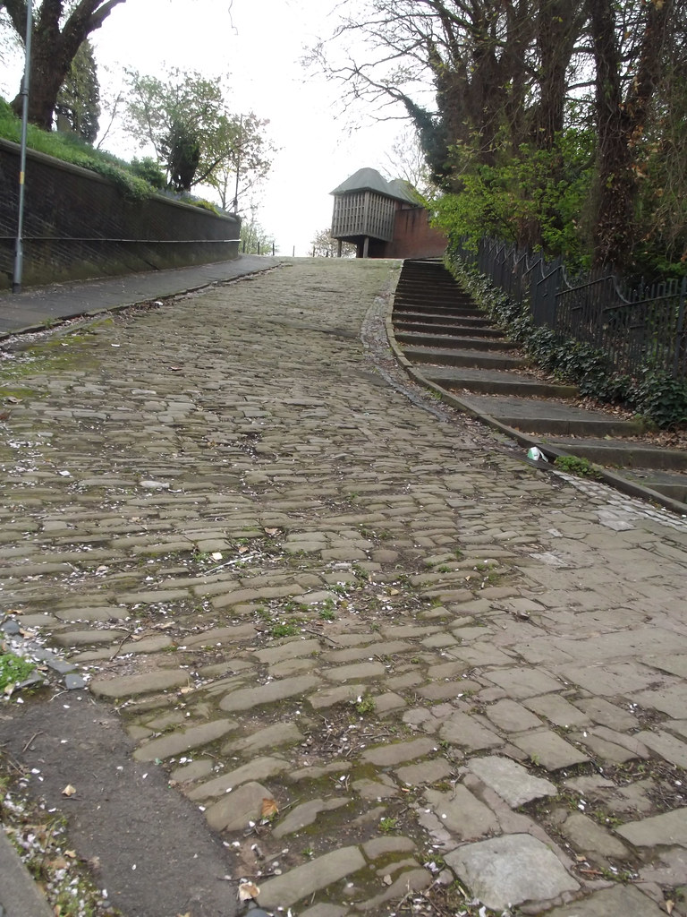 Church Hill, Walsall The area in Walsall around the Church… Flickr