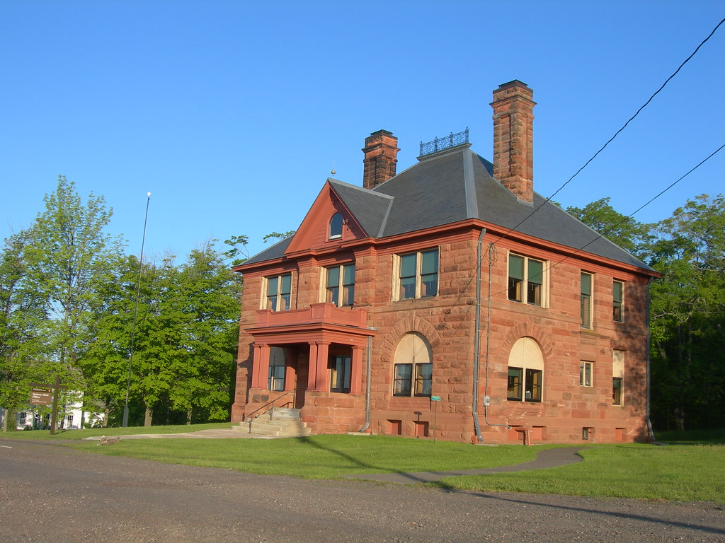Quincy Mine Headquarters Quincy, Michigan Part of the Kewe… Flickr