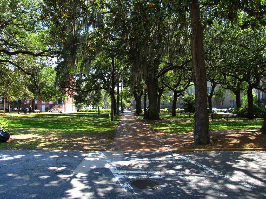 Oglethorpe Square, Savannah, Upper New Square was … Flickr
